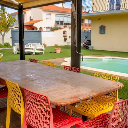 Avec Jacuzzi, Sauna Et Piscine Privee Proche