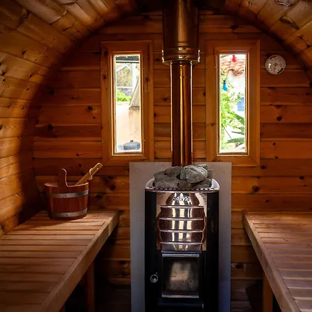 Villa Avec Jacuzzi, Sauna Et Piscine Privée Proche *