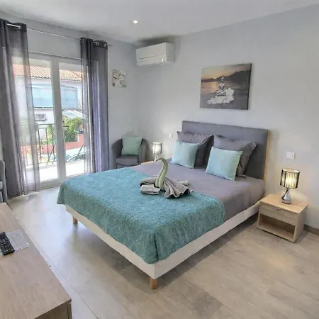 Villa Avec Jacuzzi, Sauna Et Piscine Privée Proche Saint-Cyprien (Pyrenees-Orientales)