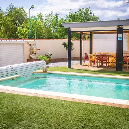Avec Jacuzzi, Sauna Et Piscine Privée Proche *